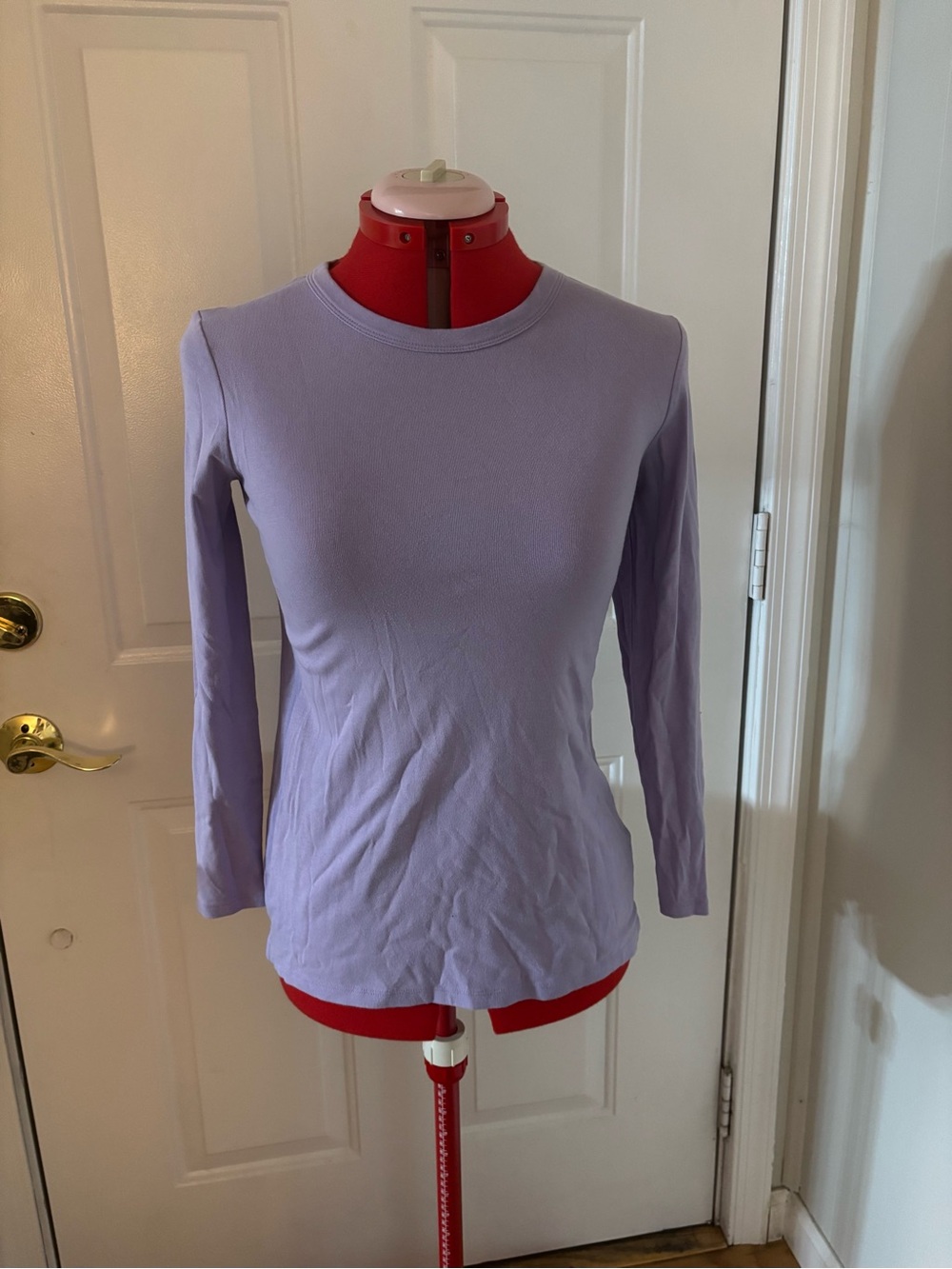 Old Navy Lavender Long-Sleeve Crewneck Top